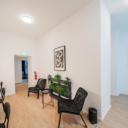 Chic Central City Rooms By Home2 Vienne Extérieur photo