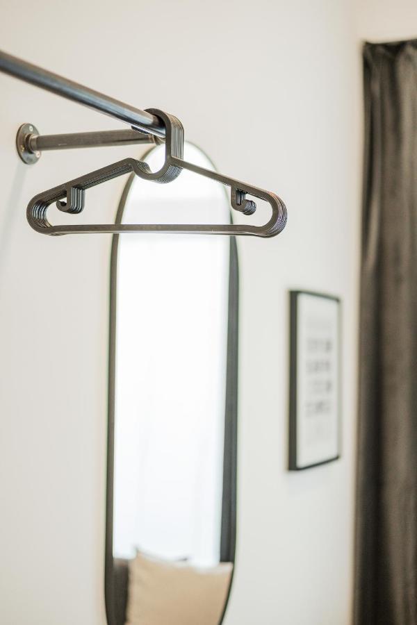 Chic Central City Rooms By Home2 Vienne Extérieur photo