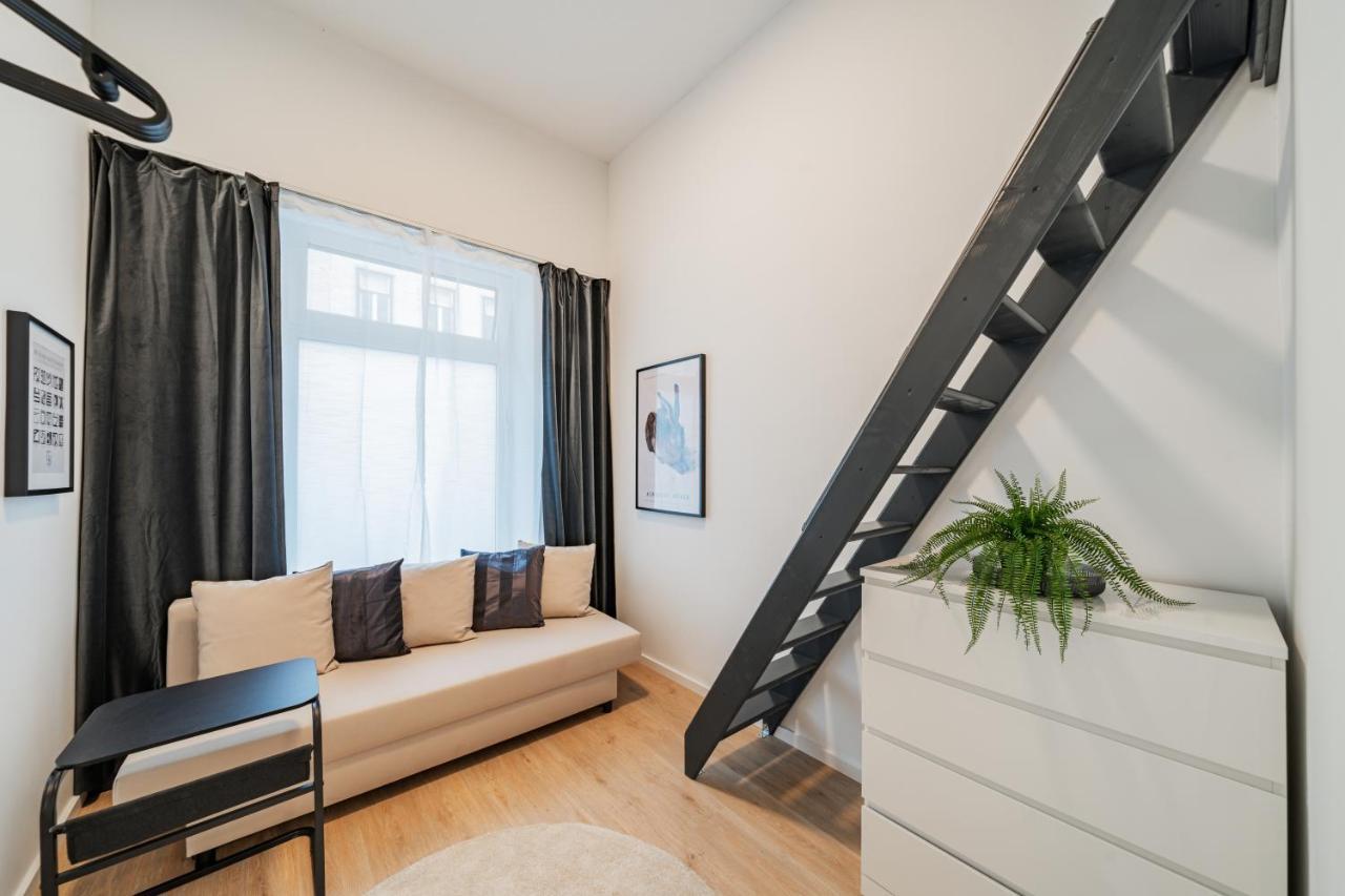 Chic Central City Rooms By Home2 Vienne Extérieur photo