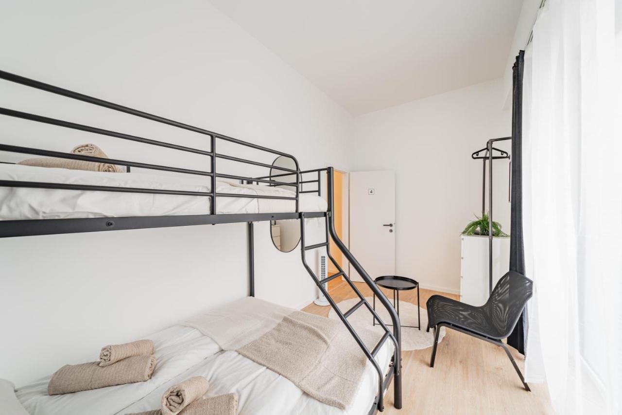 Chic Central City Rooms By Home2 Vienne Extérieur photo