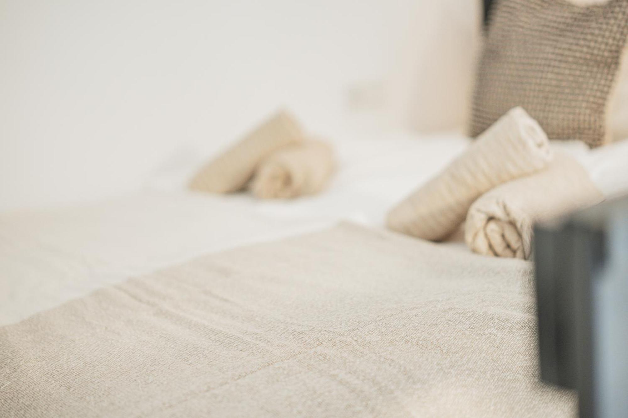 Chic Central City Rooms By Home2 Vienne Extérieur photo
