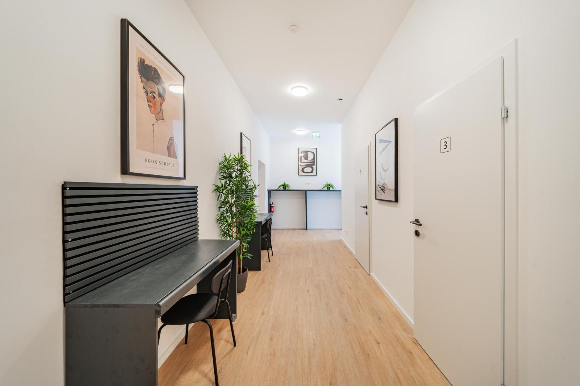 Chic Central City Rooms By Home2 Vienne Extérieur photo