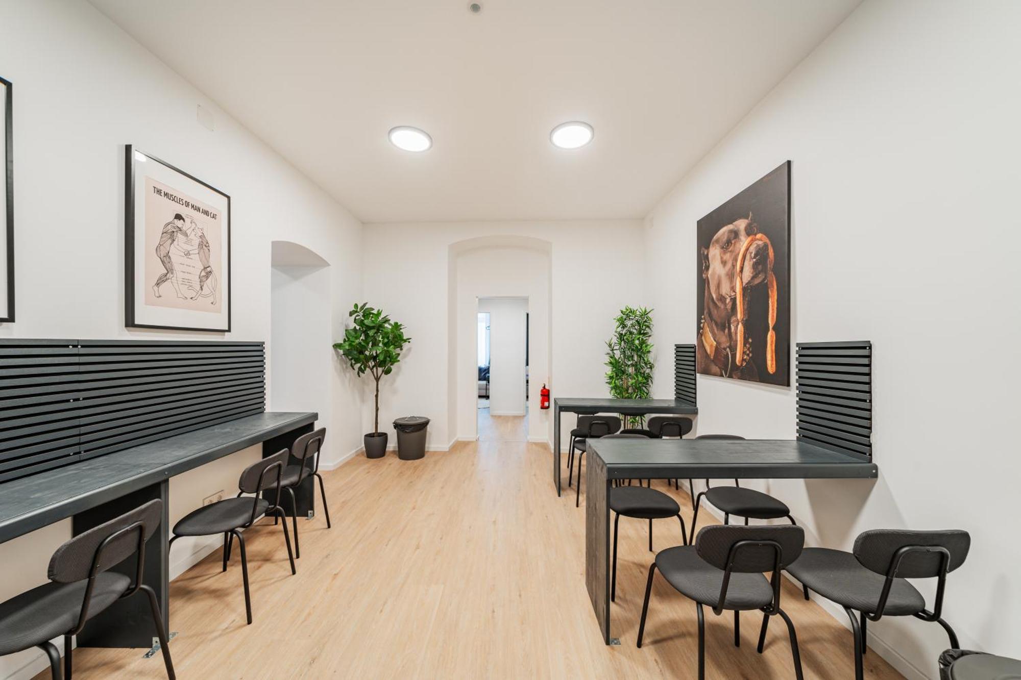Chic Central City Rooms By Home2 Vienne Extérieur photo