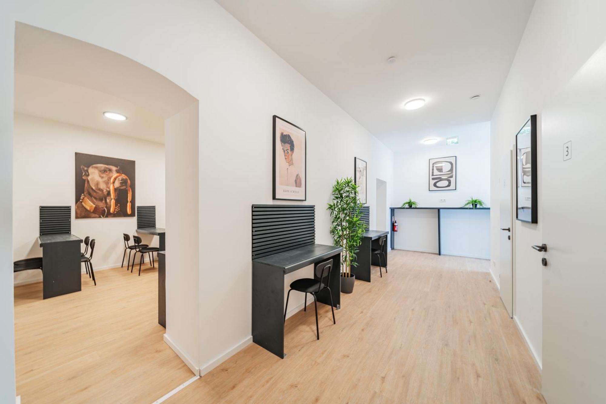 Chic Central City Rooms By Home2 Vienne Extérieur photo